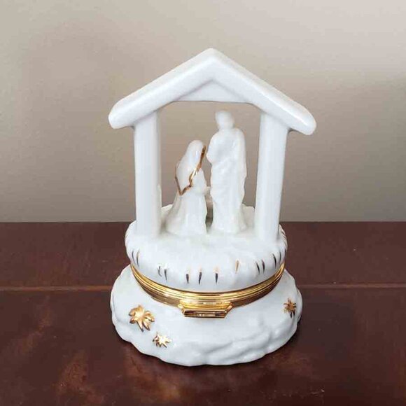 Lenox The Holy Family Treasure / HInged Trinket Box White...